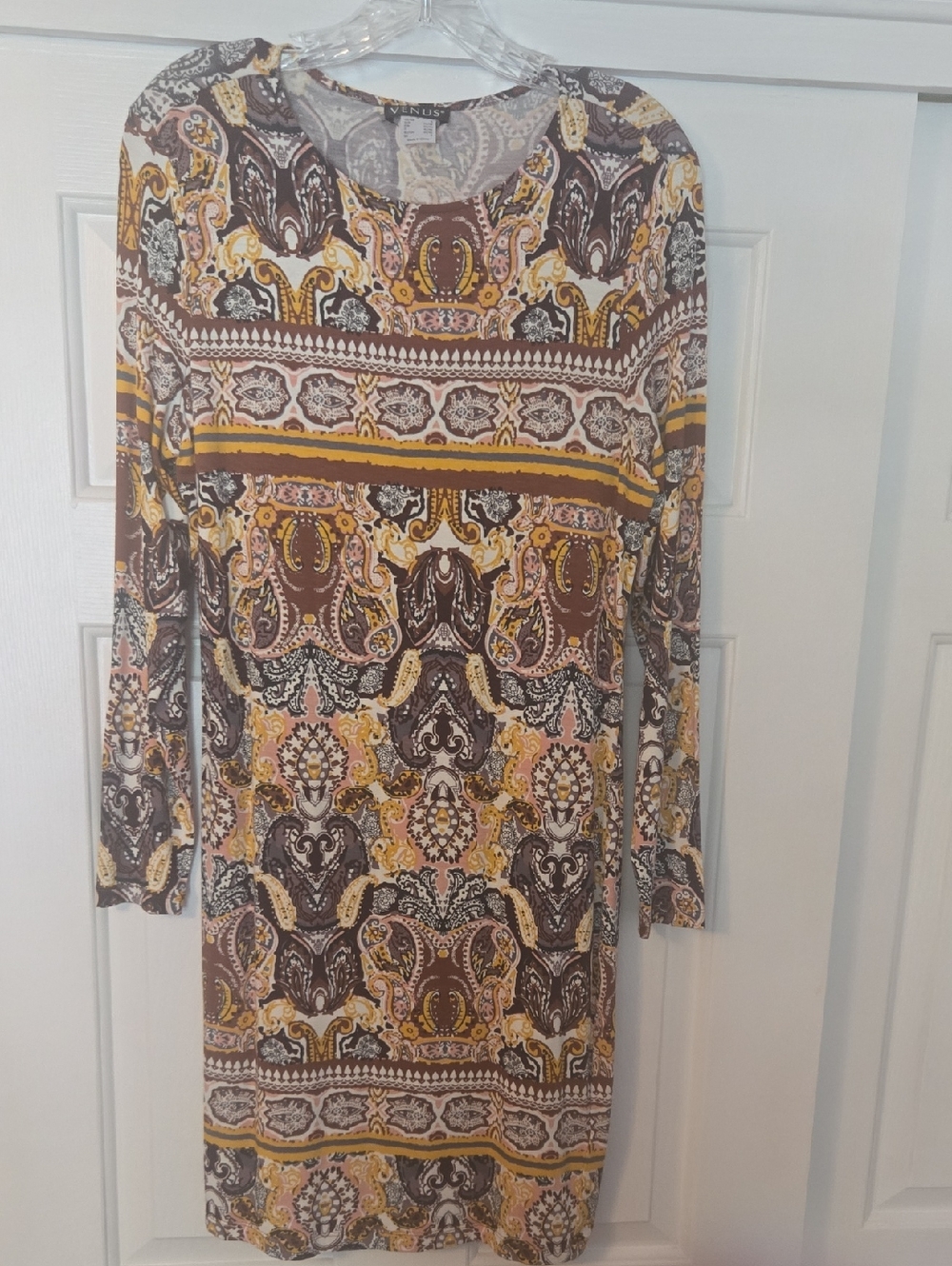 NEW VENUS Long Sleeve Paisley Geometric Print Dress